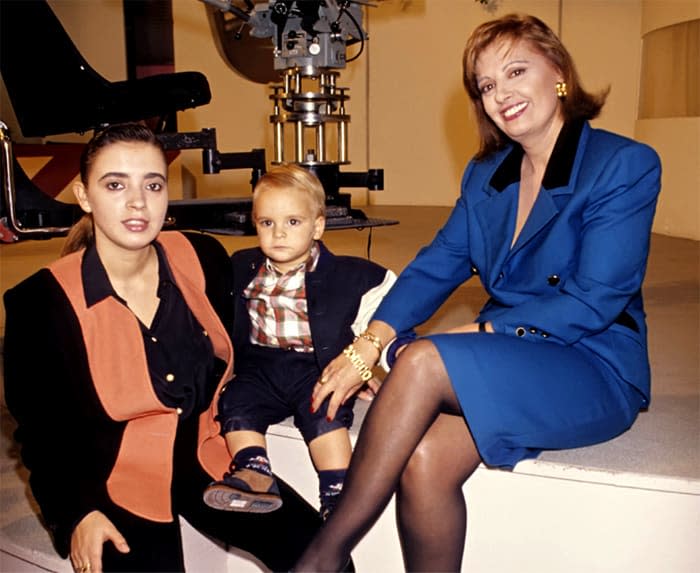 María Teresa Campos con su hija Carmen Borrego y su nieto