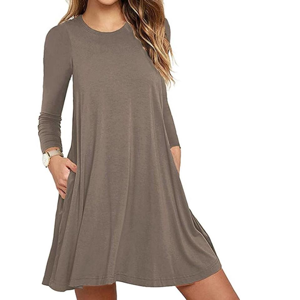 Unbranded Women's Long Sleeve Pocket Casual Loose T-Shirt Dress (Photo: Amazon)