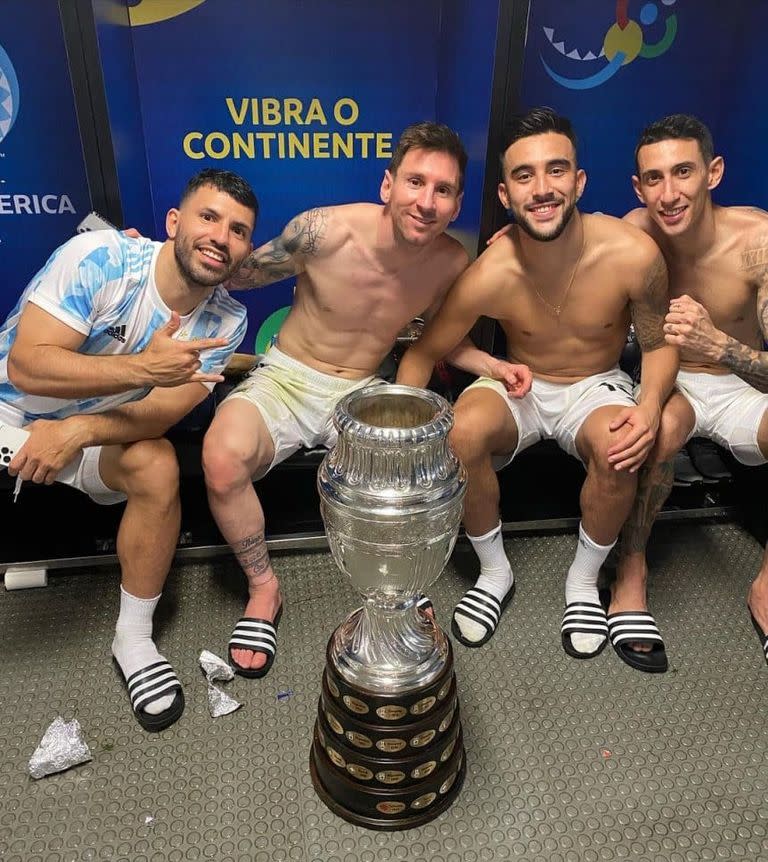 Agüero, Messi, Nicolás y Di María, las dos generaciones felices en el Maracaná; "¿Viste cuando hablaban con sus familias por video llamadas después del título? Te ponía la piel de gallina verlos", cuenta