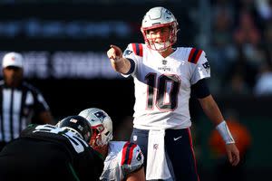 Patriots beat Jets, Belichick passes Halas on all-time wins list