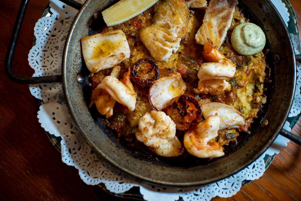 Seafood Paella (PHOTO: Zat Astha/Yahoo Lifestyle SEA)