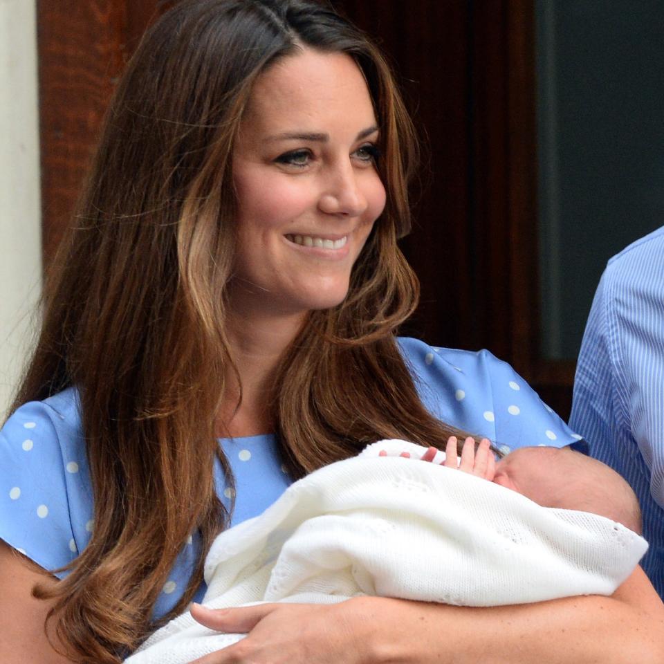 Prince William and Kate Middleton introduce baby Prince George to the world