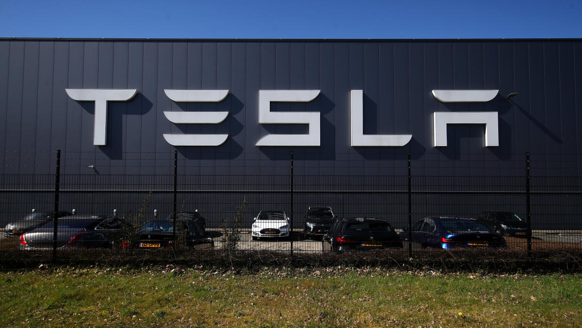 Tesla Q3 deliveries miss, Rivian's beats estimates