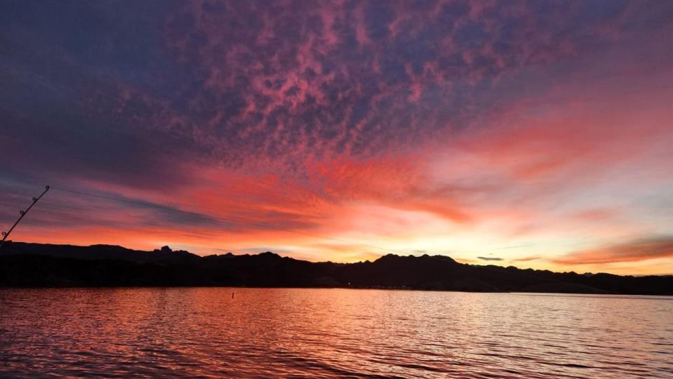 <div>Thanks to Vince Batcheller for sharing this stunning sunrise while early morning fishing in Lake Mohave</div>
