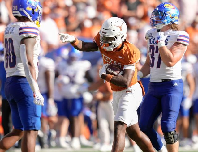 Five days until Texas Football: Adonai Mitchell, newcomer of the