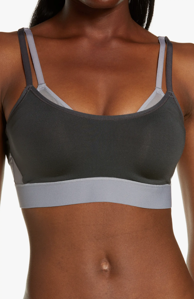 Gravity Contour Underwire Sports Bra