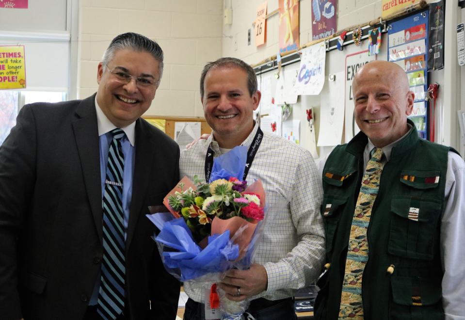 Washington fifth grade teacher Matthew Cognetti (center) is the 2022 recipient of the Rotary Club of Westfield’s Philhower Fellowship in recognition of outstanding teaching at the elementary school level. Cognetti is pictured here with Superintendent Dr. Raymond González (left) and Washington principal Dr. Andrew Perry.