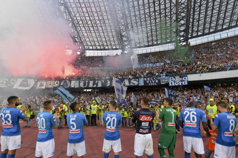 Napoli salute their fans at the end of a season where they just missed out on the Serie A title (EPA)