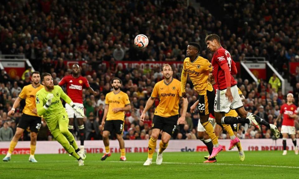 Manchester United take the lead courtesy of a close range header by Raphaël Varane.