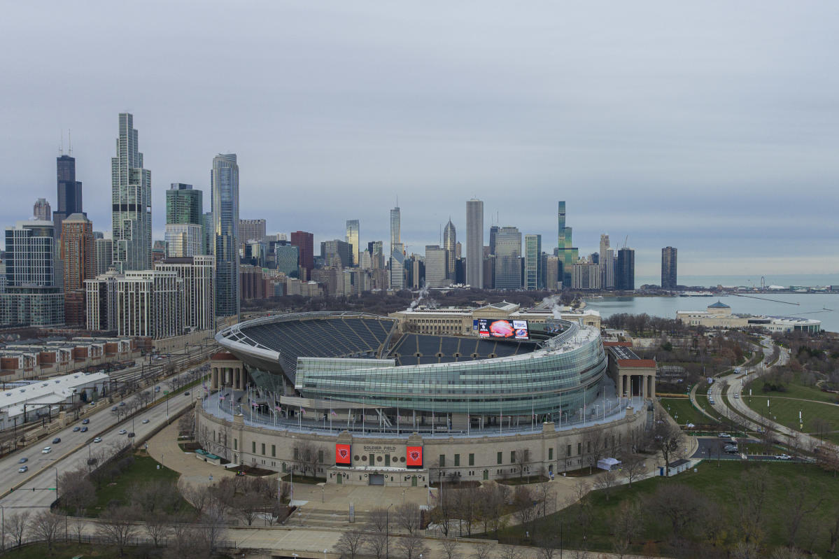 Notre Dame re-plants its flag as Chicago's team with 2021 Shamrock