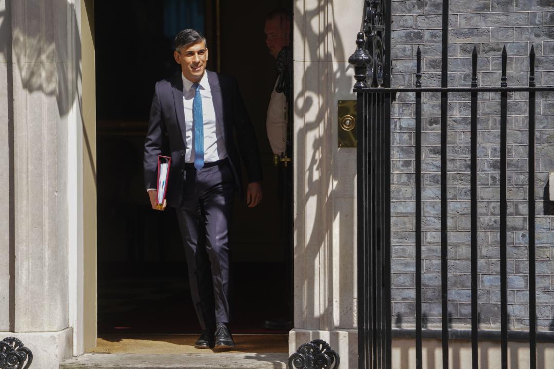 London, UK. 1  May, 2024. Conservative Prime Minister Rishi Sunak leaves 10 Downing Street to attend the weekly (PMQ's) Prime Ministers Questions at the Houses of Parliament. Credit: amer ghazzal/Alamy Live News