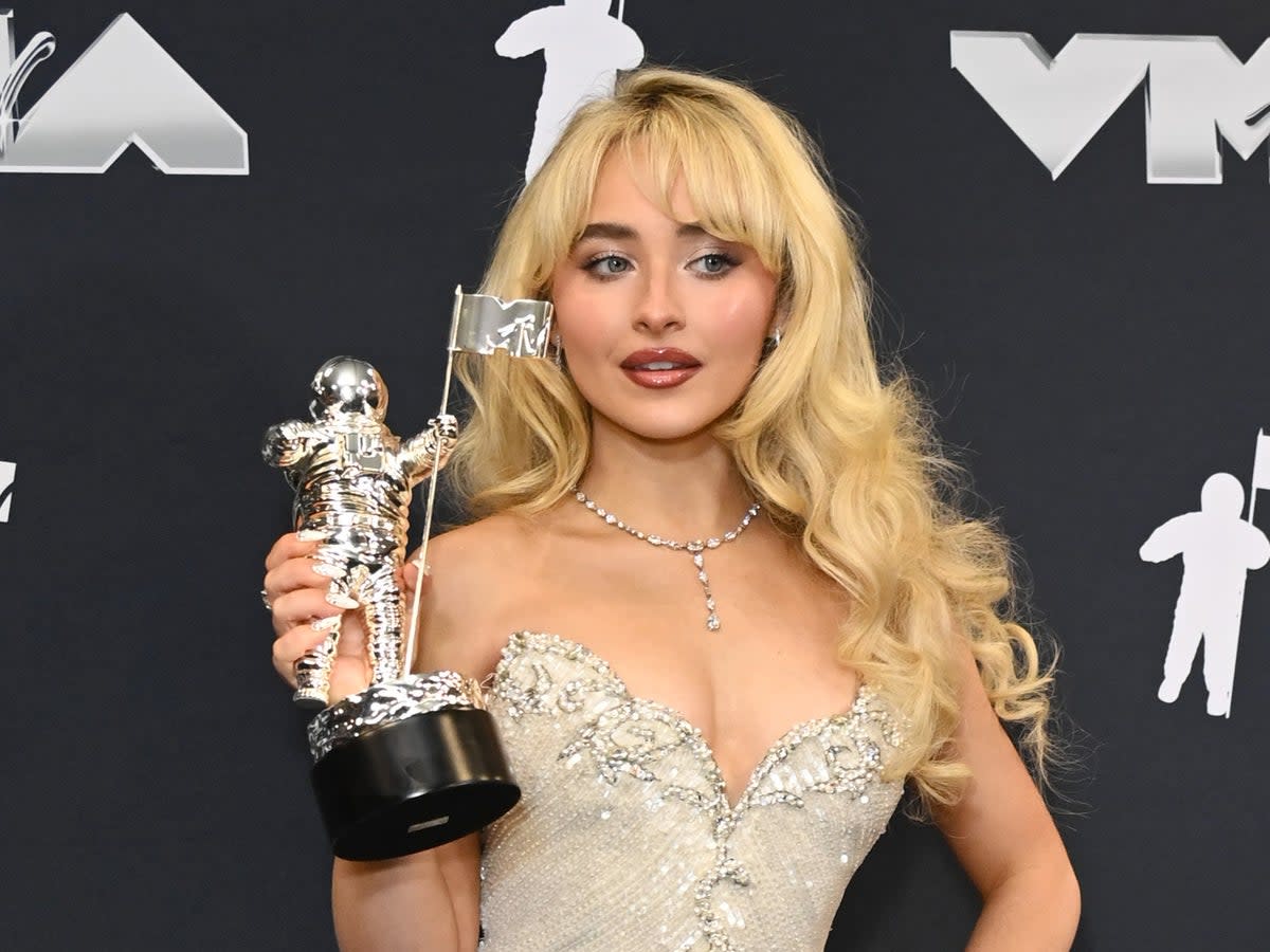 Sabrina Carpenter wears Madonna’s 1991 Oscars gown to the VMAs (Getty Images for MTV)