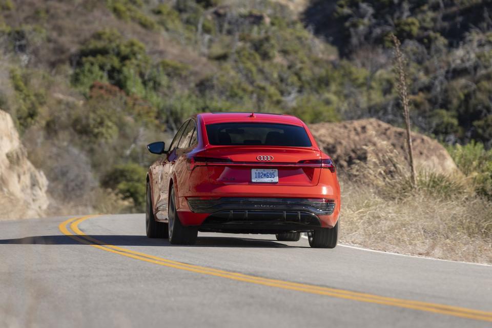 2024 audi sq8 etron