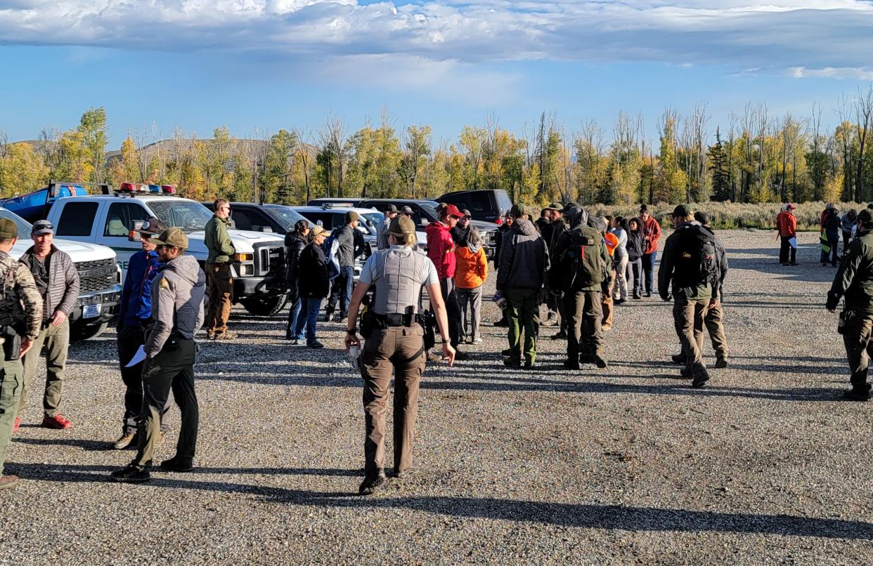 Officers spent a large part of the day at the campsite north of Jackson (FBI)