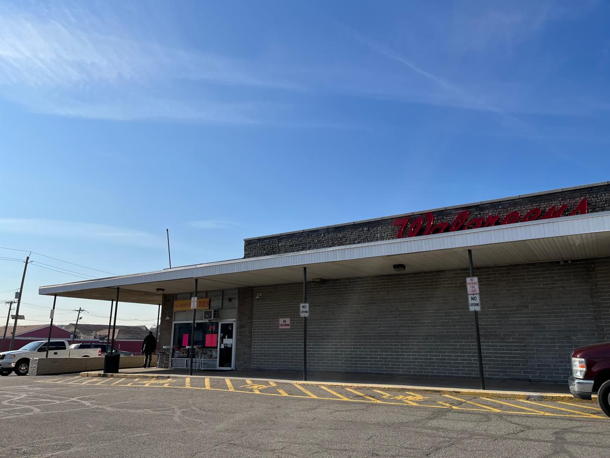 A 350-unit apartment building is planned for the corner of Anderson and Linden streets.