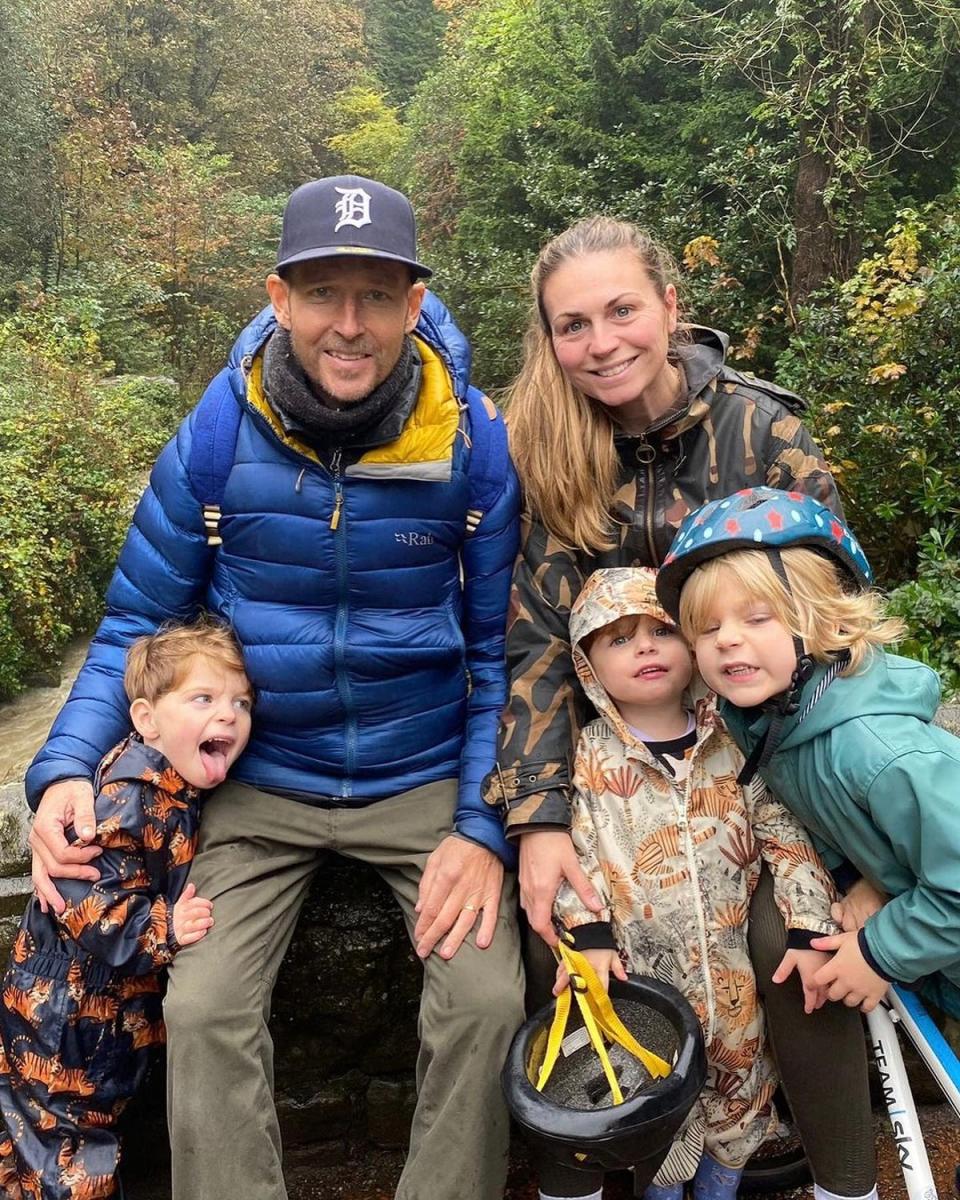 Jonnie Irwin and his family (Instagram)