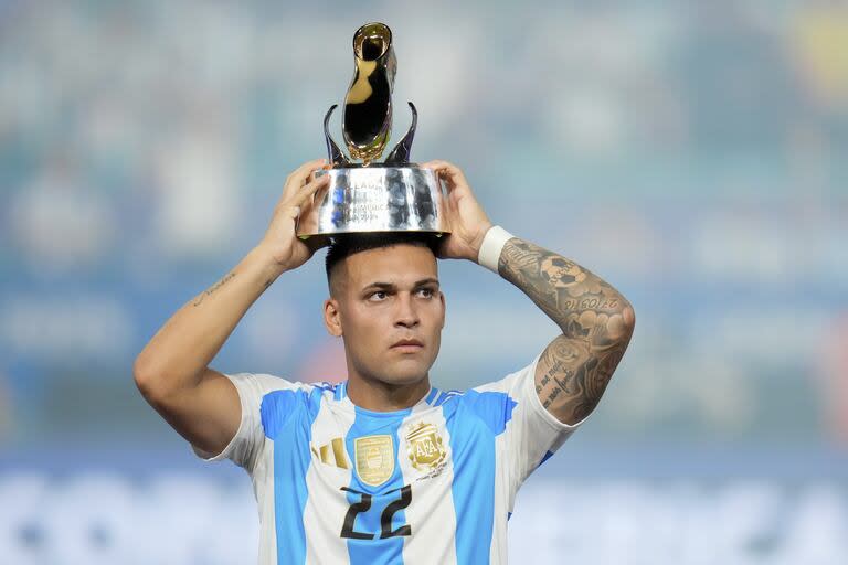 Lautaro Martínez ingresó desde el banco de los suplentes y volvió a convertir: el 'Toro' fue el máximo artillero del certamen.