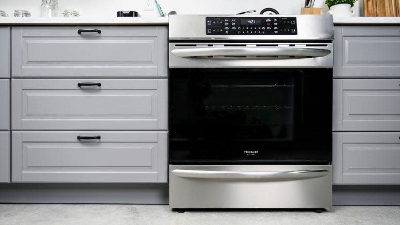 Oven, stove, or range—here's how to figure out what's in your kitchen.