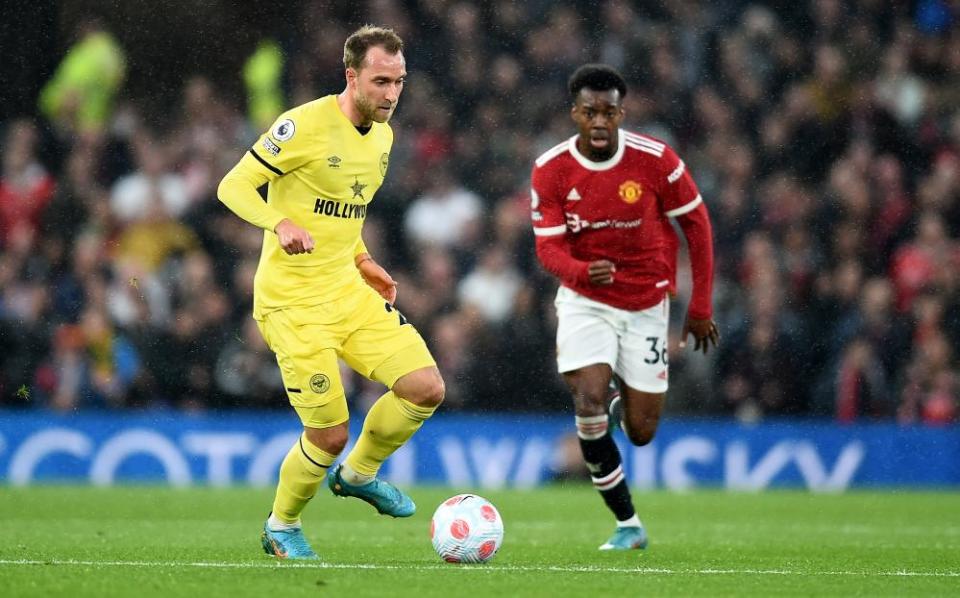 Christian Eriksen in action for Brentford.