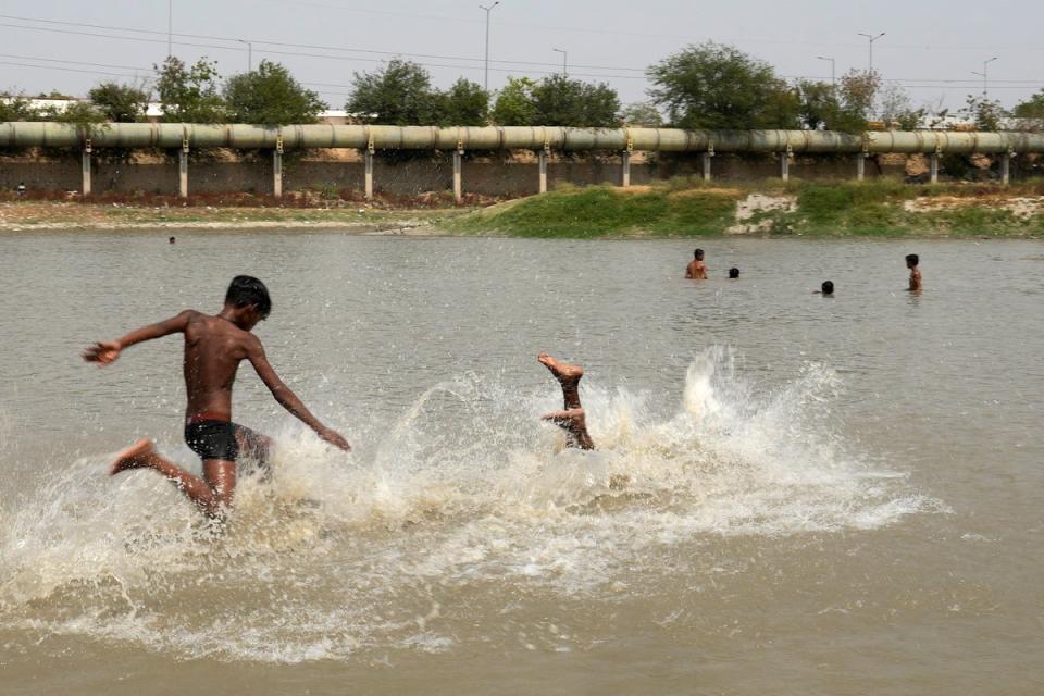 REP-CLI INDIA-CALOR-FOTOGALERIA (AP)