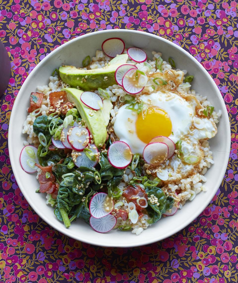 Easy avocado recipes - Brown Rice Bowl With Egg and Avocado