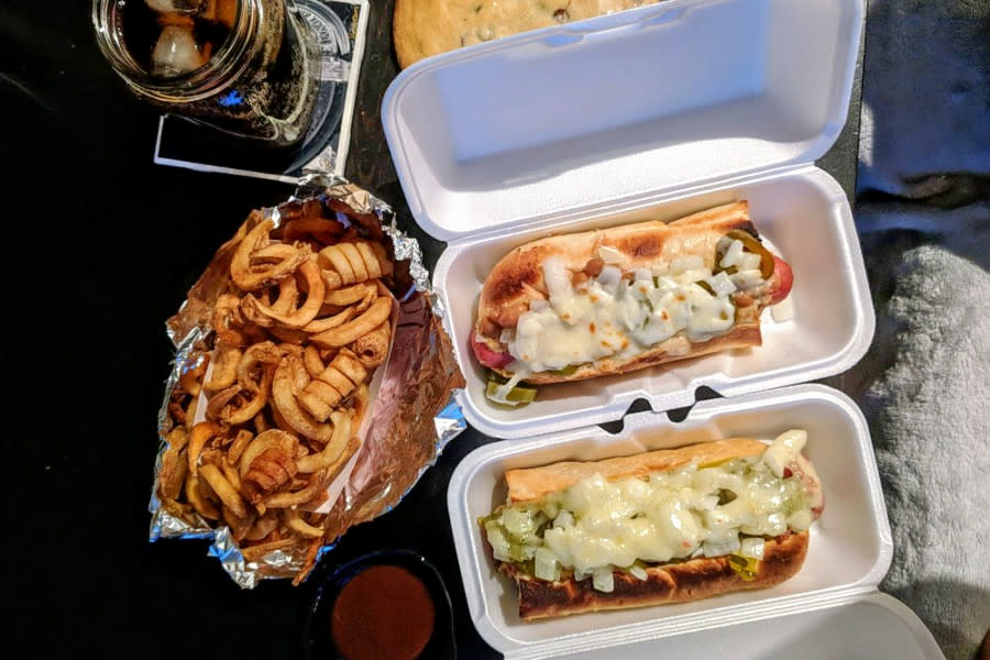 <b>Photo: Verena C./<a href="https://yelp.com/biz_photos/spikes-junkyard-dogs-allston?utm_campaign=b84921ad-acda-45e9-9c93-83da823e4a56%2C1832527a-cfb9-4998-8f0b-60aaa57a6c31&utm_medium=81024472-a80c-4266-a0e5-a3bf8775daa7" rel="nofollow noopener" target="_blank" data-ylk="slk:Yelp;elm:context_link;itc:0;sec:content-canvas" class="link ">Yelp</a></b>