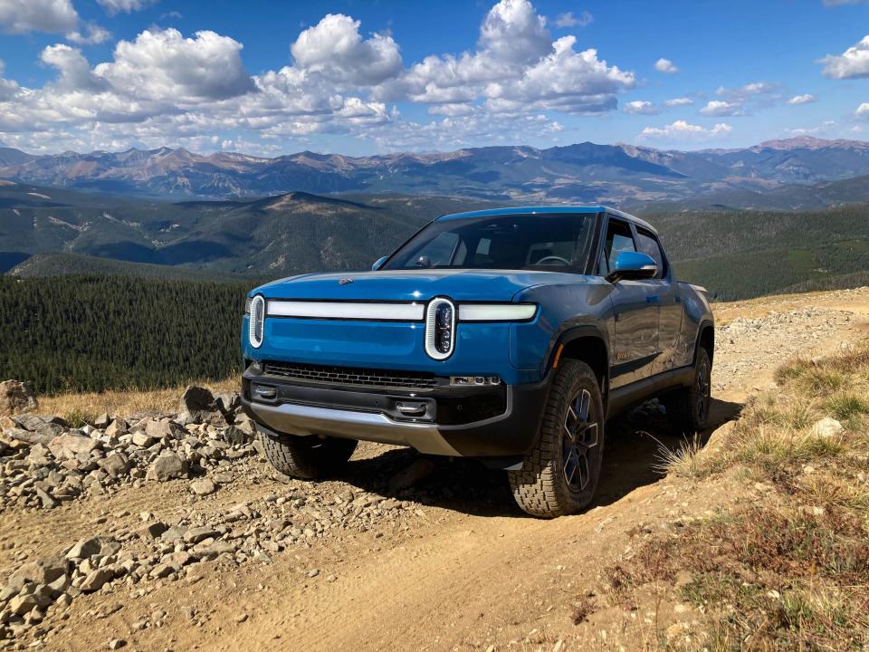 [EMBARGO 9/28 DNP] Rivian R1T