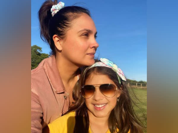 Lara Dutta with her daughter Saira (Image source: Instagram)