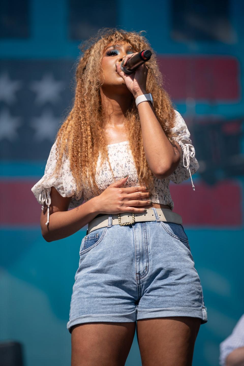 Tiera Kennedy sings the national anthem during the Let Freedom Sing! Music City July 4th event in Nashville, Tenn., Tuesday, July 4, 2023.