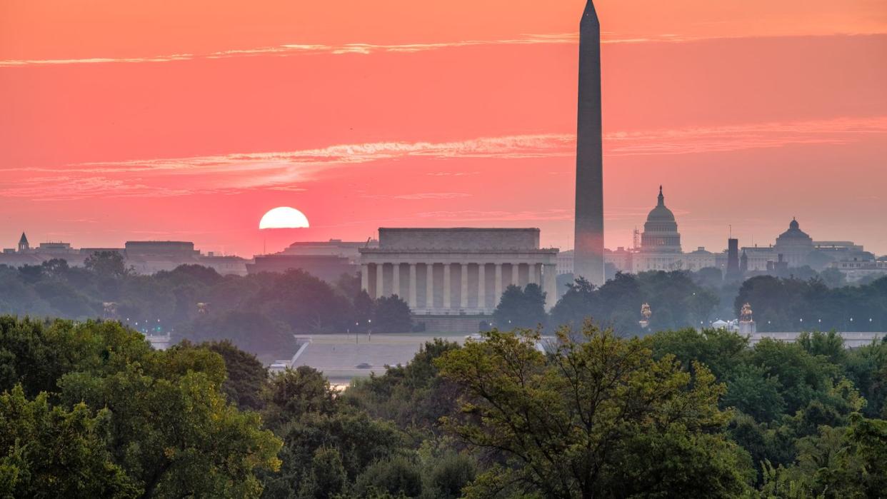 dc sunrise