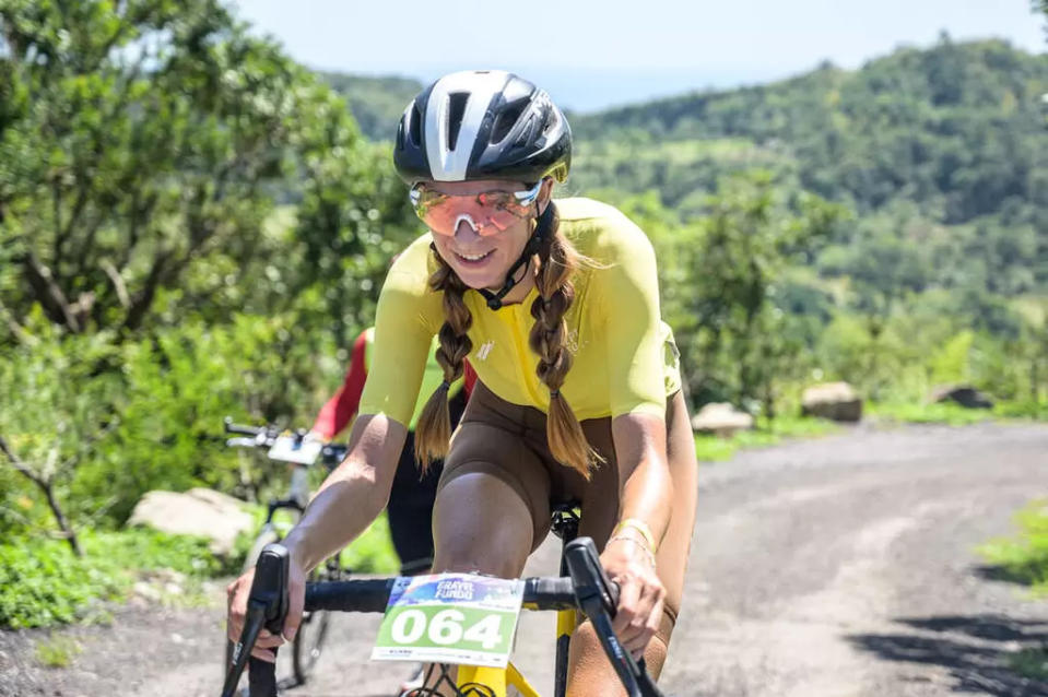 旅居台灣的美國登山車好手Karen Brocket跨界挑戰Gravel賽事輕鬆封后。大會提供