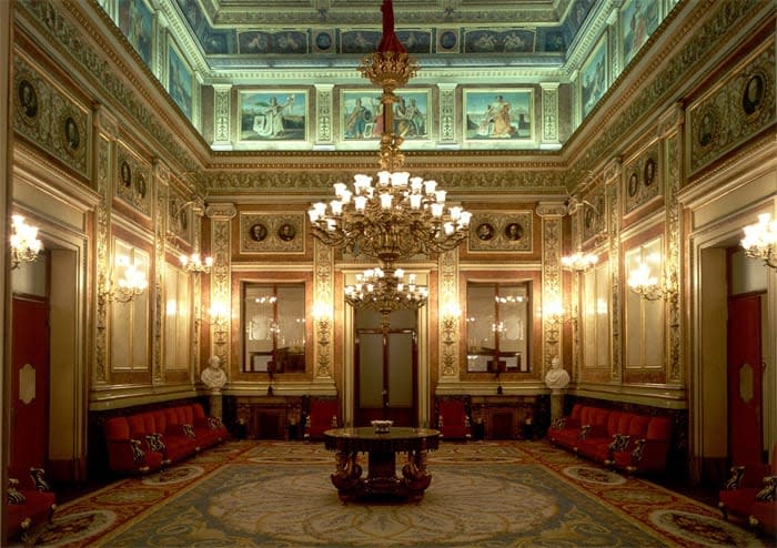 Salón de los pasos perdidos en el Congreso