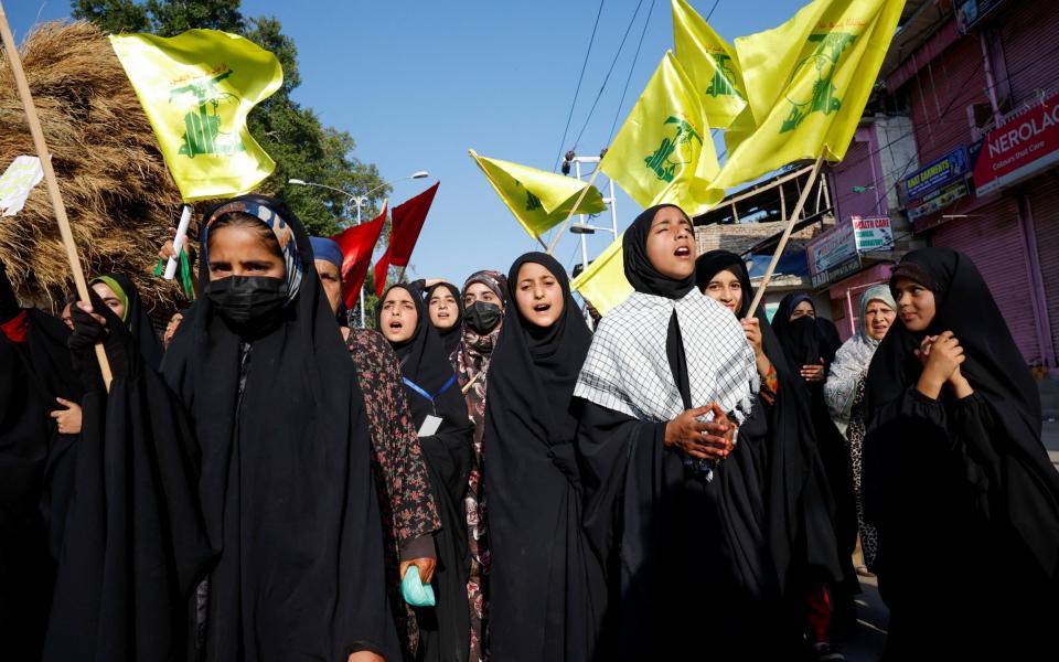 Kashmiri Shia Muslim women protest against Israel in Srinagar