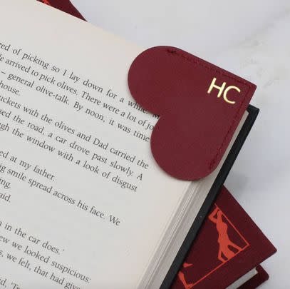 Buy a bookworm this personalised heart-shaped corner page marker