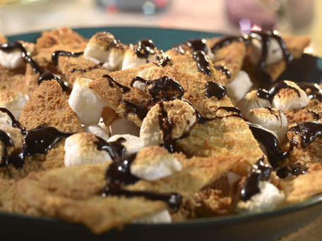 <strong>Get the <a href="http://www.huffingtonpost.com/2011/10/27/smores-nachos_n_1052167.html">S'mores Nachos</a> recipe</strong>  Sorry. We had to.