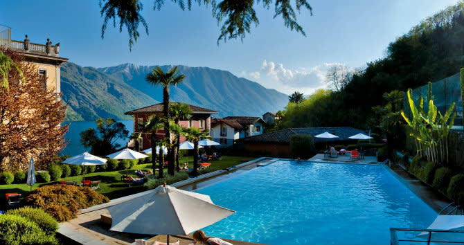 Flowers Pool at Grand Hotel Tremezzo