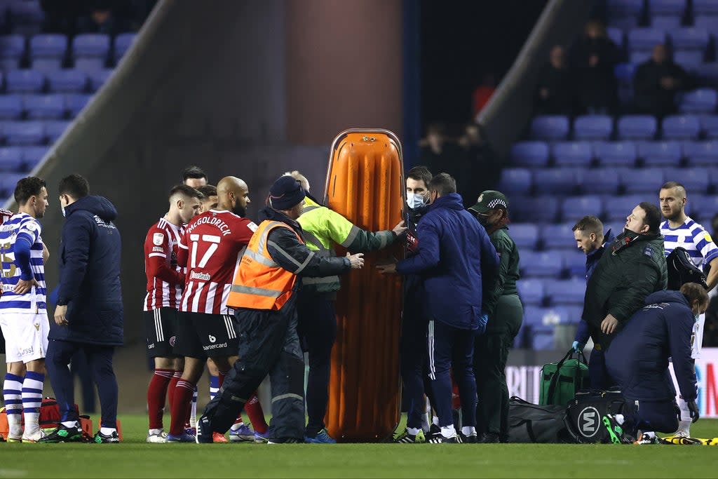 John Fleck received lengthy medical treatment after collapsing during Sheffield United’s win at Reading  (Getty Images)