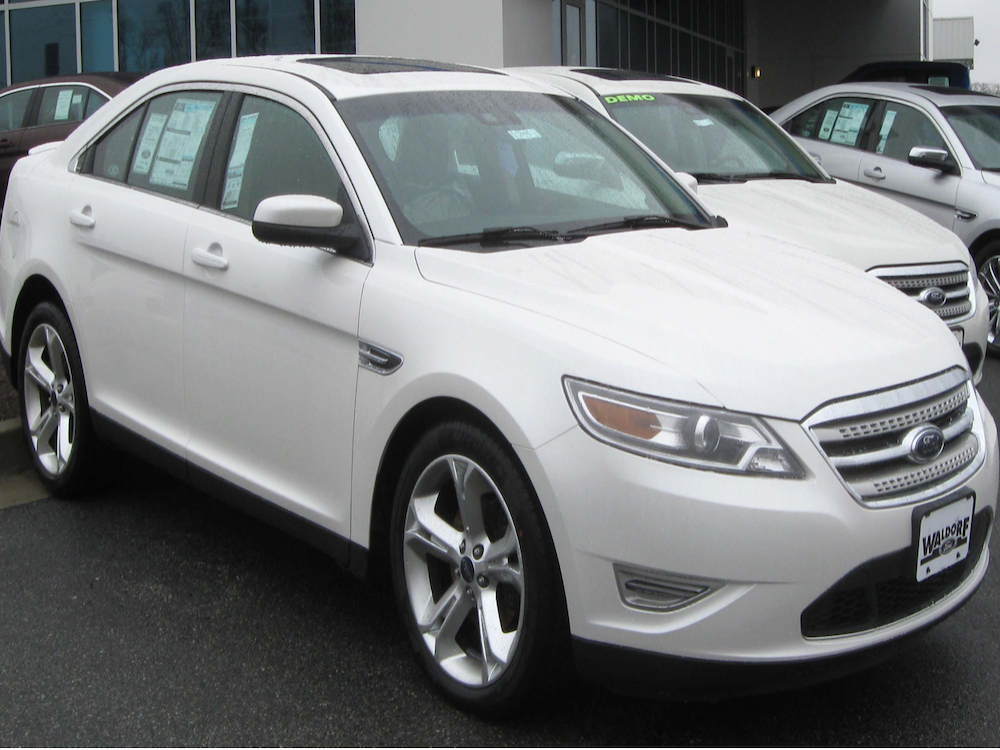 2010 Ford Taurus