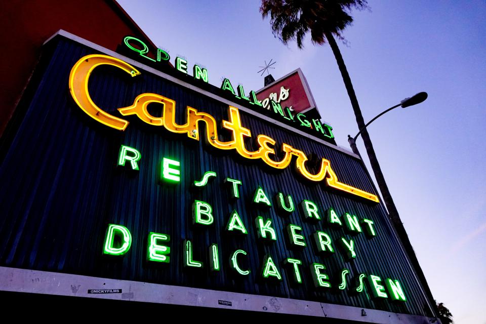 Canter's Deli in Los Angeles
