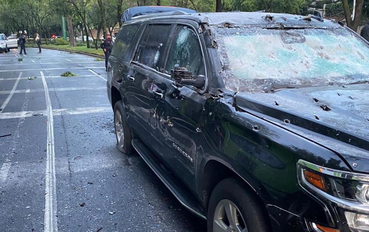 A car, riddled with bullets, following the attack on Omar García Harfuch