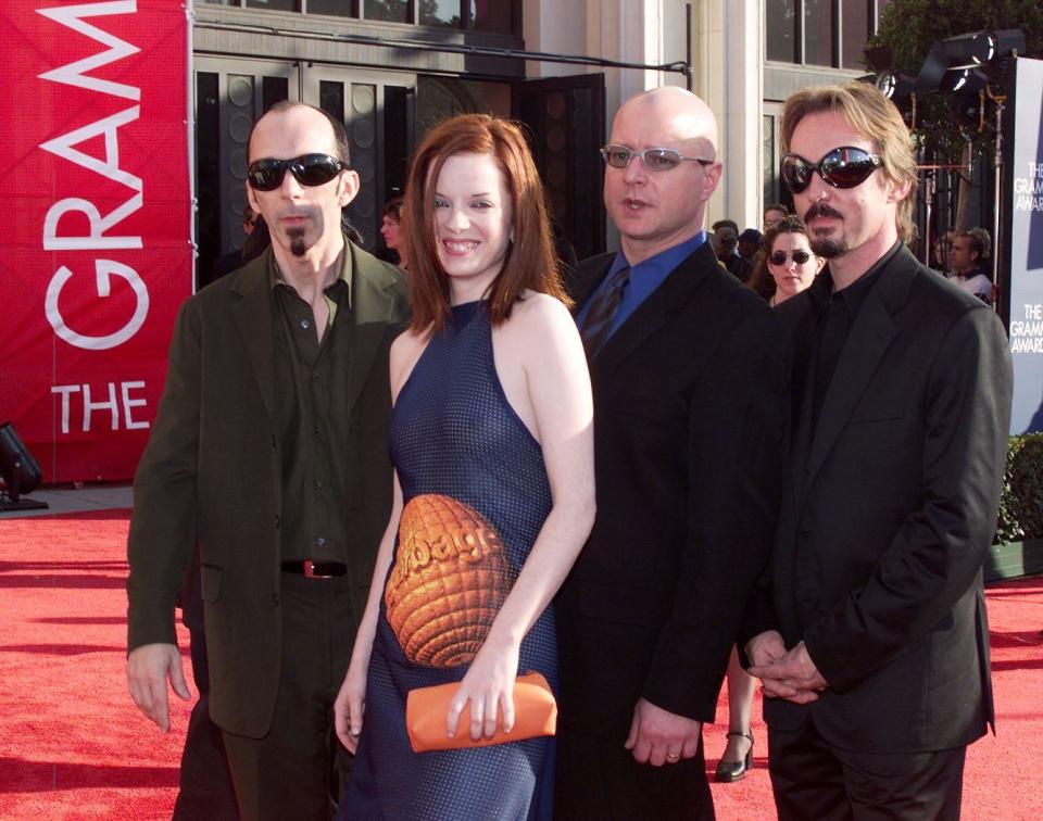 Die Band Garbage sorgte bei den Grammys 1999 für Aufsehen. (Bild: Getty Images)