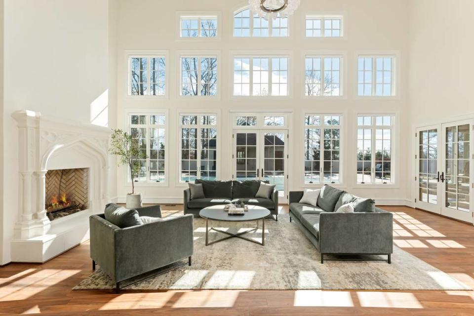Grand room Ryan Theede for Premier Sotheby's International Realty