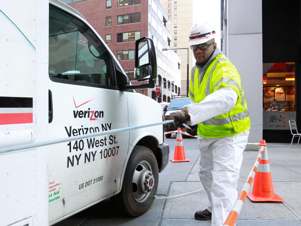 verizon technician