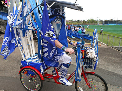 Bulldogs superfan Stephen Harding arriving at the Bulldogs media session