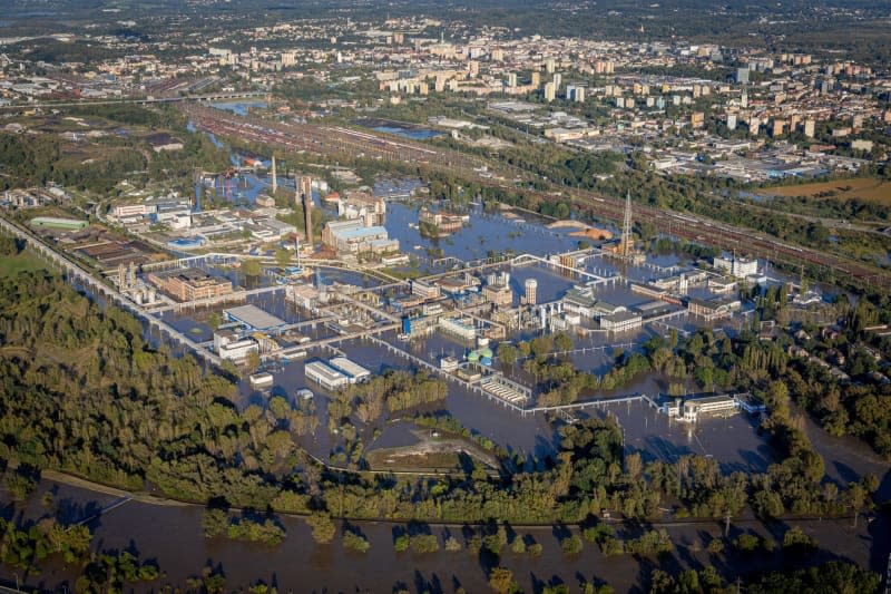 A drone image shows the BorsodChem MCHZ chemical plant flooded after heavy rainfall. Sznapka Petr/CTK/dpa