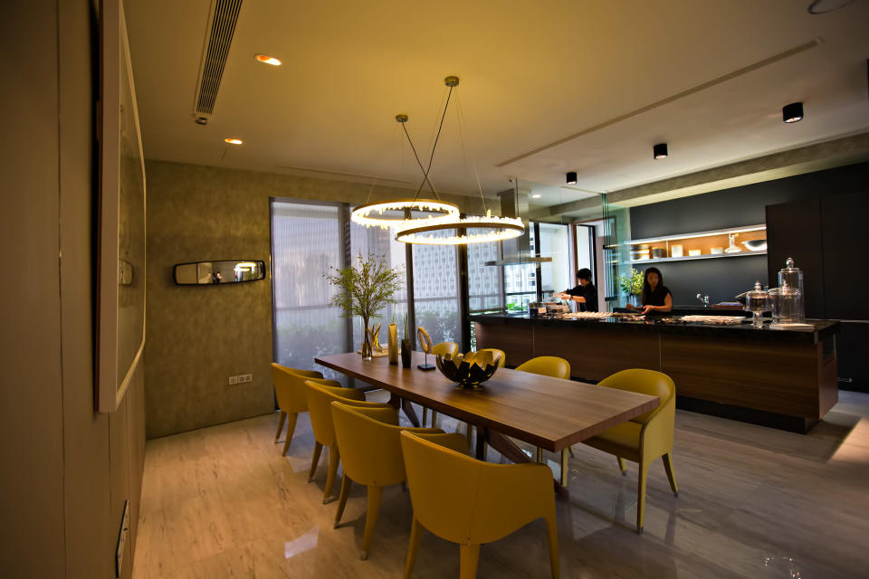 Dining area at at the Hamilton Scotts luxury residence in Singapore (Yahoo! photo)