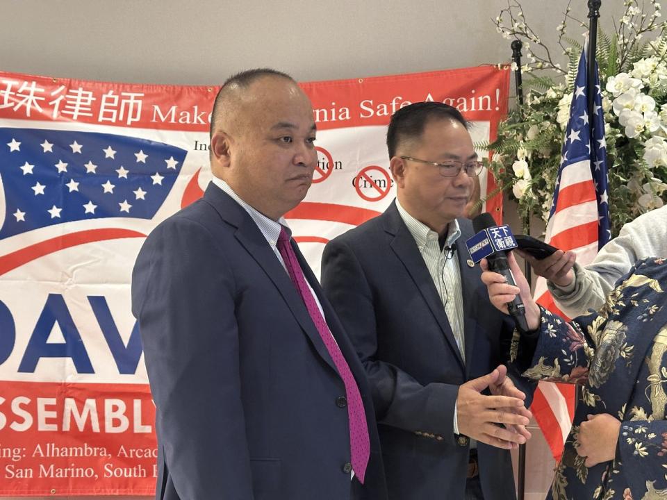 華人律師鄧洪支持劉龍珠競選加州第49選區眾議員。（記者子為／攝影）