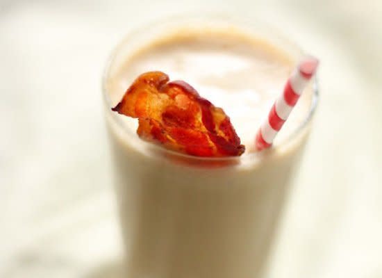 <strong>Get the <a href="http://adventurescooking.blogspot.com/2011/04/dulce-de-bacon-milkshake.html" target="_hplink">Dulce de Bacon Milkshake recipe</a> by Adventures In Cooking</strong>