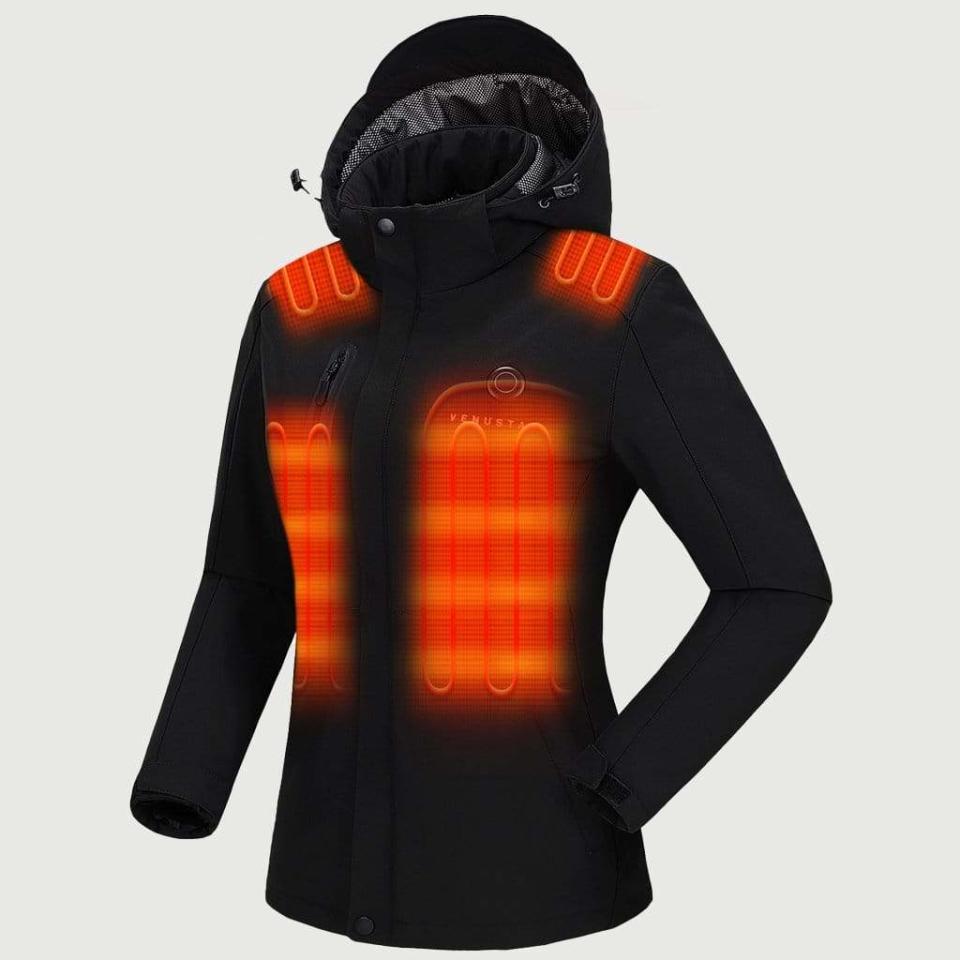 This genius jacket warms essential spots and holds a charge for up to nine hours! Save $50 right now! (Photo: Amazon)