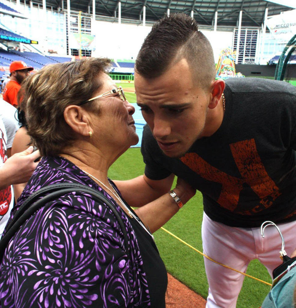 Miami Marlins Jose Fernandez dies in boating accident